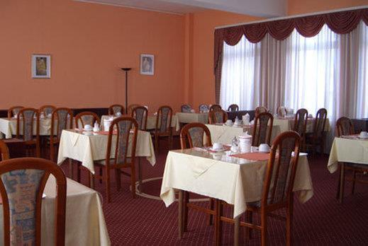Hotel Alpenblick Garni Uberlingen Εστιατόριο φωτογραφία